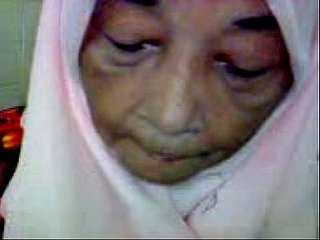 Malezya büyükannesi enunciated seks