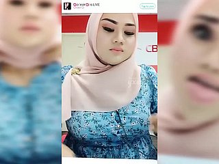 Hot Malaysian Hijab - Bigo Remain #37