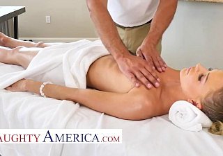 Curmudgeonly America Emma Hix krijgt een massage en pik