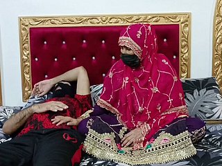 Mempelai Desi Indian Desi Mature Want Fast Fucked oleh Suaminya Tapi Suaminya Ingin Tidur