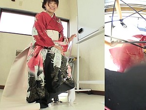 Subtitulado kimono japonés fracaso desesperación pis en HD